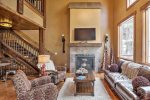 Gray Goose Lodge living room with gas fireplace.